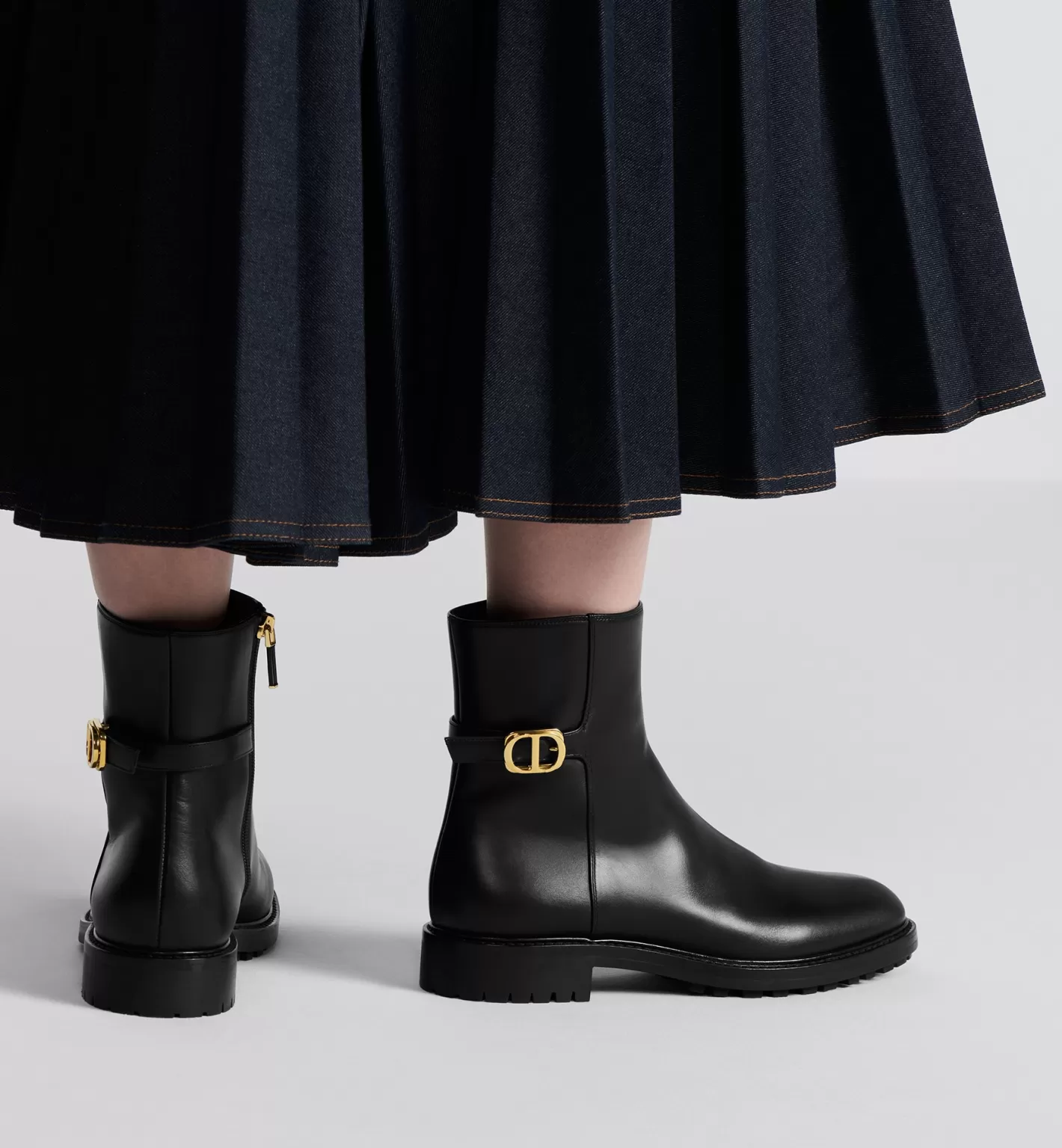 DIOR 30 Montaigne Ankle Boot Flash Sale